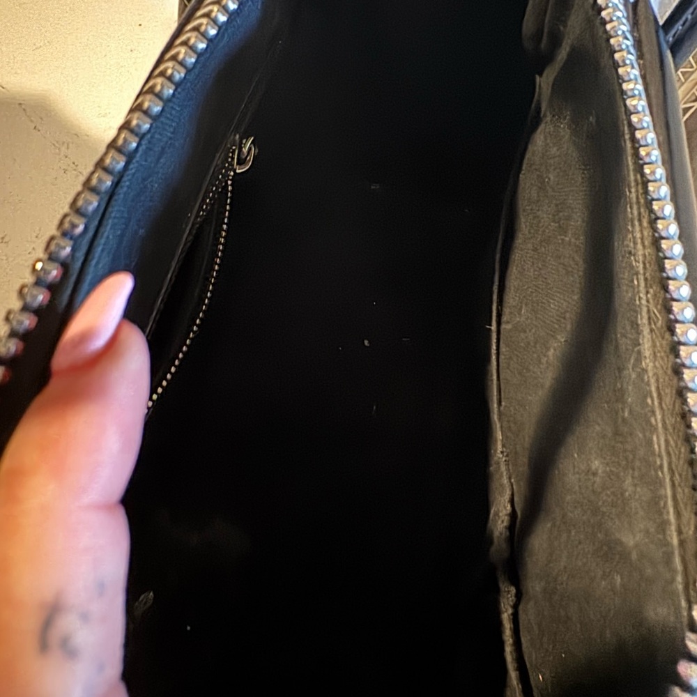 Givenchy Black Leather Antigona medium - Picture 7 of 7
